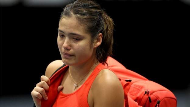 ASB Classic: Emma Raducanu retires in tears with ankle injury 11 days before Australian Open - BBC Sport