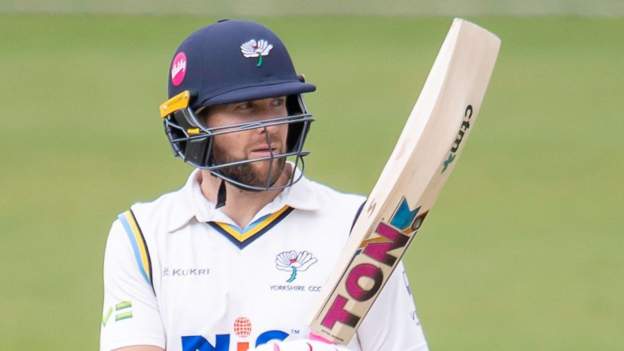 County Championship: Dawid Malan hits century in huge Yorkshire complete in opposition to Leicestershire