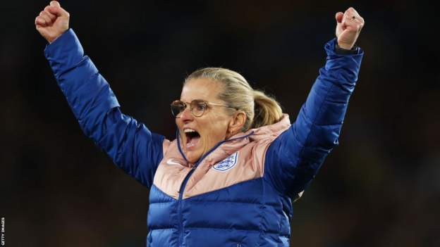 <div>Sarina Wiegman: FA says any approaches would be '100% rejected'</div>