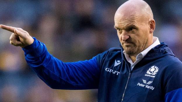 <div>Gregor Townsend: Scotland head coach under 'mounting pressure' - John Barclay</div>