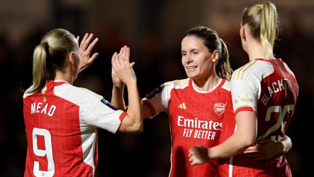Holders Arsenal through to Women's League Cup semis
