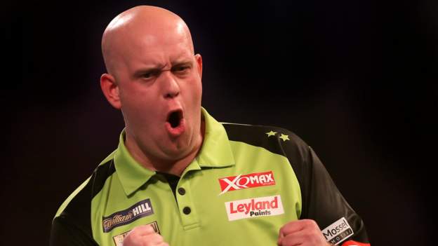 PDC World Darts Championship: Michael van Gerwen thrashes Gary Anderson ...