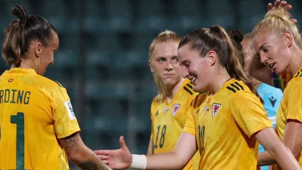 Women's World Cup qualifier: Greece 0-1 Wales - visitors edge closer to World Cup play-offs