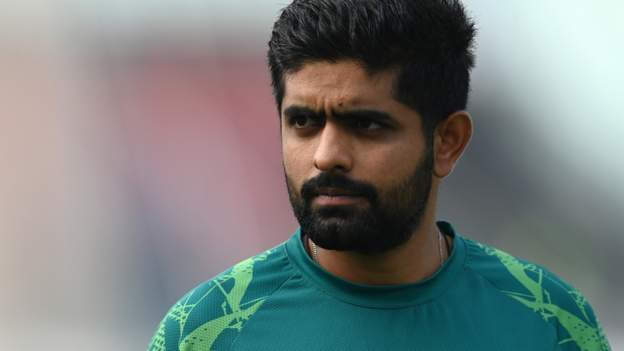 Babar resigns as Pakistan captain in all formats-ZoomTech News