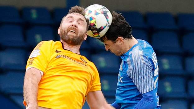 Glentoran held; Glenavon, Coleraine, Loughgall win