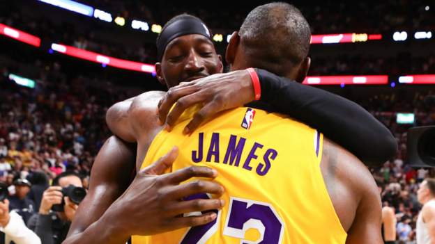 Miami Heat hold off James and LA Lakers-ZoomTech News