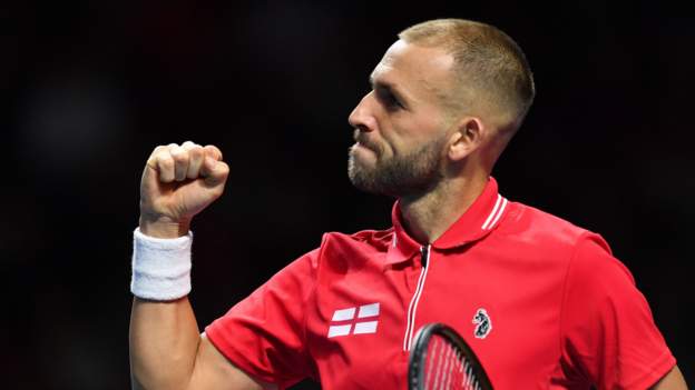Battle of the Brits: Dan Evans beats Andy Murray as England win title