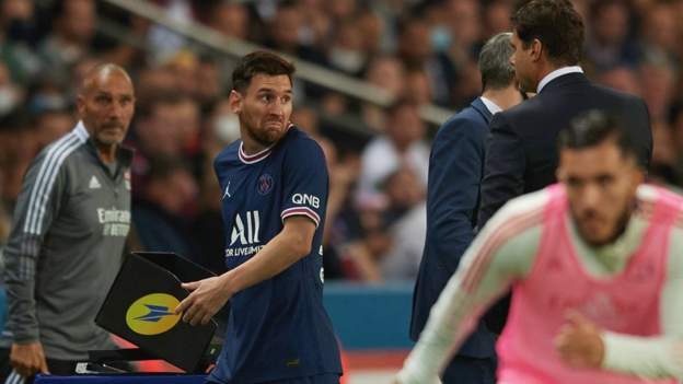 Paris St-Germain 2-1 Lyon: Lionel Messi replaced on PSG home debut
