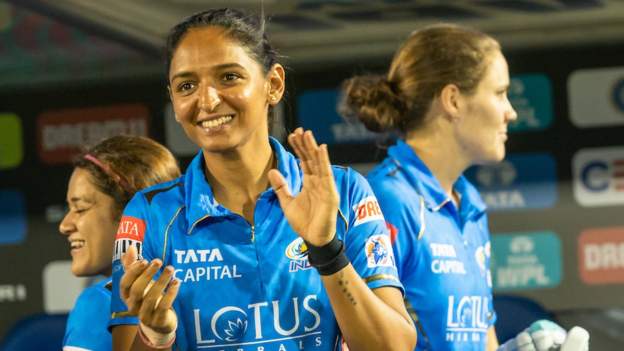 Women's Premier League: Nat Sciver-Brunt und Harmanpreet Kaur verhelfen den Indianern aus Mumbai zum Sieg