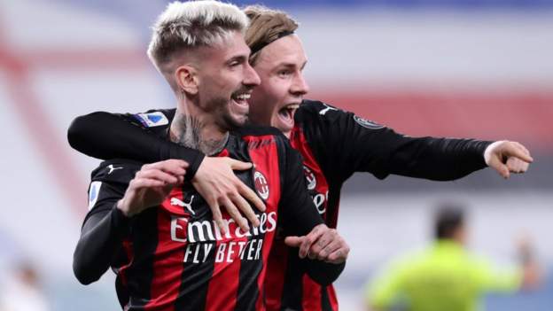 Sampdoria 1 2 Ac Milan Milan Go Five Points Clear At Top Bbc Sport