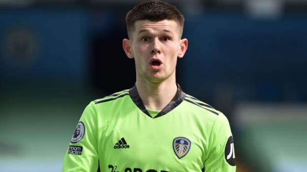 Illan Meslier signs Leeds United contract until 2026
