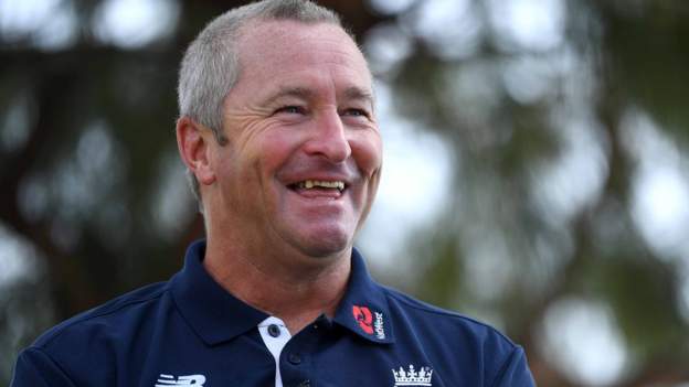 Paul Farbrace: England's approach to testing cricket is 'fantastic', says ex-assistant boss