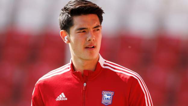 Elkan Baggott: Ipswich Town Defensive Prospect Signs New Three-year ...