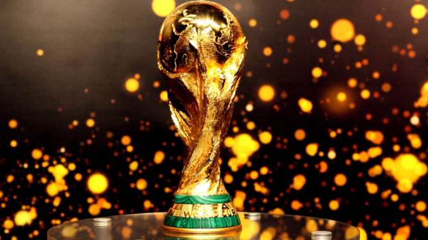 Man who designed World Cup trophy dies at 95