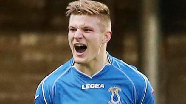 Irish Premiership: Dungannon Swifts 1-0 Warrenpoint Town - Bbc Sport