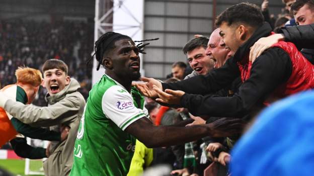 Hearts 2-2 Hibernian: 'Total Madness' As Quickfire Elie Youan Double ...