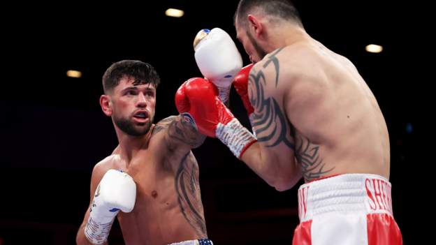 Cordina reclaims world title with split-decision win in Cardiff