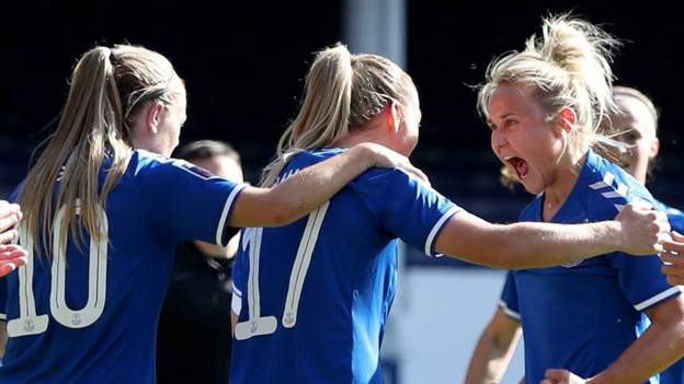 Womens Fa Cup Everton 2 1 Chelsea Toffees Come From Behind To Beat Wsl Champions Bbc Sport