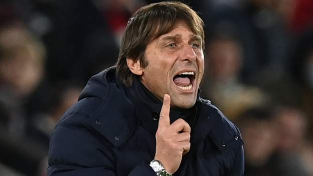 Tottenham manager Antonio Conte awaiting meeting with club to discuss transfers