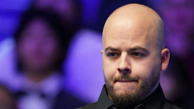 Brecel advances with edgy win over Yuan