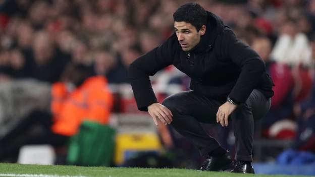 <div>Arsenal 'have to beat Man City' after another stumble in Premier League title race</div>