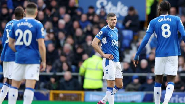 Everton 0-2 Aston Villa: Premier League survival depends on firepower