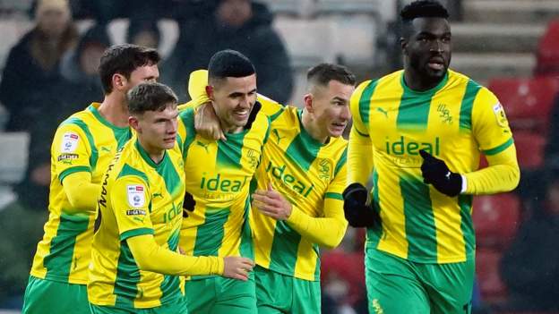 West Brom beat Sunderland to move out of drop zone