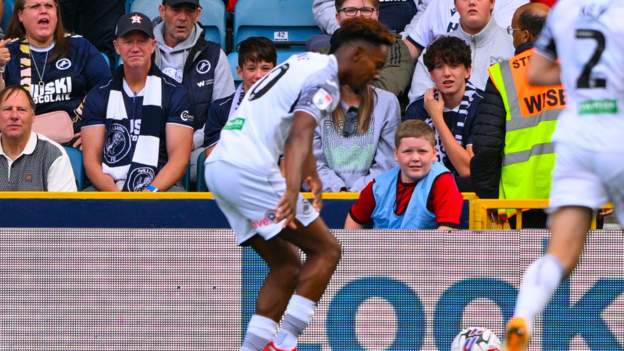 Swansea City 2-1 Millwall: Swans remain unbeaten after hard-fought win -  BBC Sport