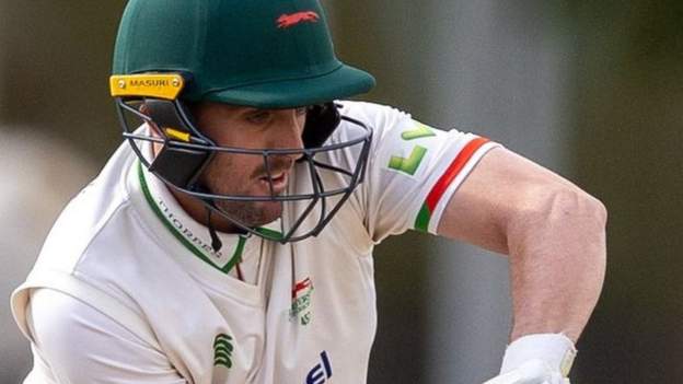 Leicestershire CCC: Lewis Hill replaces Callum Parkinson as Red Ball captain