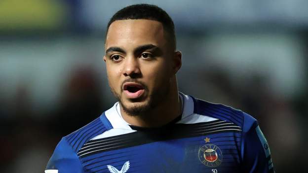 Ojomoh one of three called up by England as cover