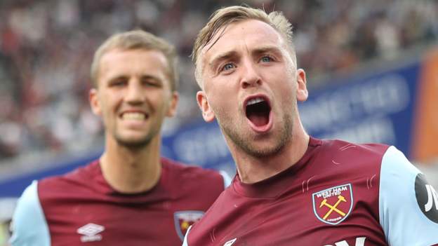 West Ham 2-0 Sheffield United: Jarrod Bowen scores again as David Moyes wins in 900th managerial league game