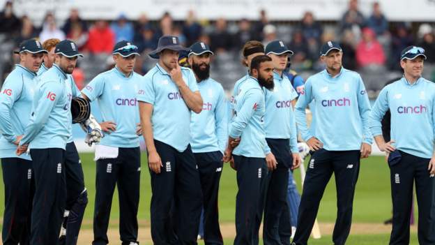 England v Pakistan: ODI team 'on a knife edge'