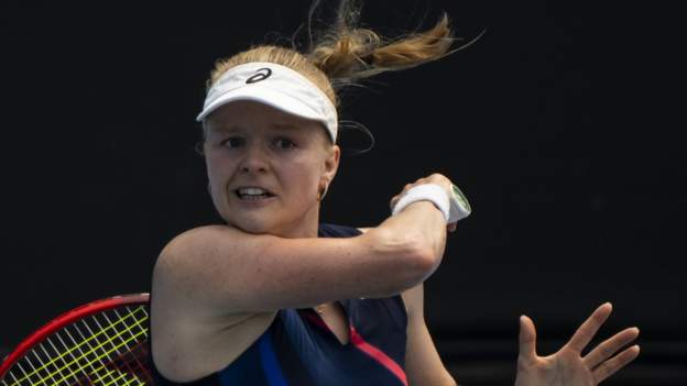 Australian Open: Harriet Dart qualifies for first round