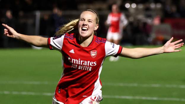 Women's FA Cup semi-final: Arsenal beat Brighton 3-0 to set up final against Che..