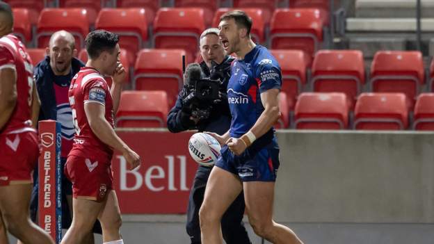 Hull KR beat Salford for second successive victory