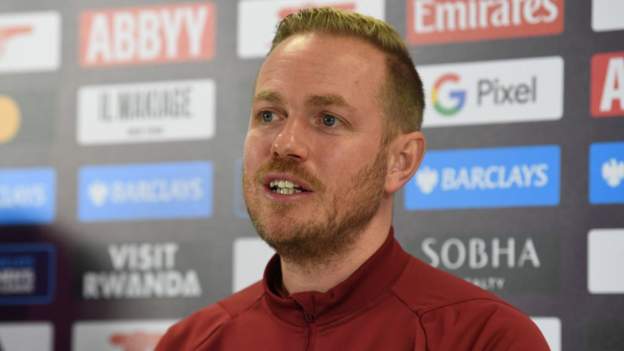 Women's Super League: Jonas Eidevall says players who 'struggle' with pay is 'big problem'