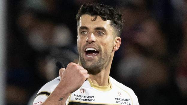 Gloucester squeeze past Edinburgh into knockouts