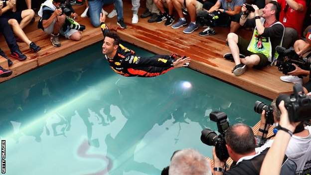 Daniel Ricciardo and Carlos Sainz