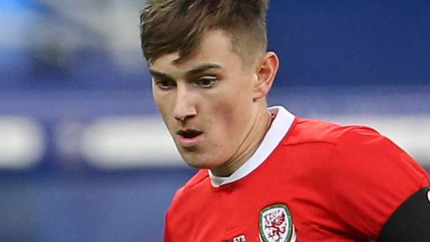 David Brooks 'committed' to Wales after starring for England U20s - BBC ...