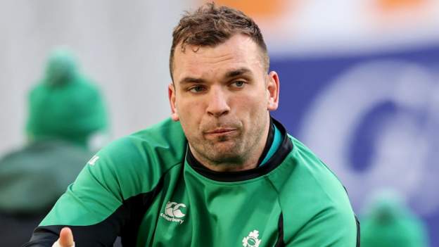 Tadhg Beirne: Munster second row extends Ireland contract - BBC Sport