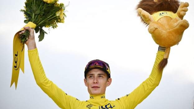 Vingegaard retains Tour title as Meeus wins stage