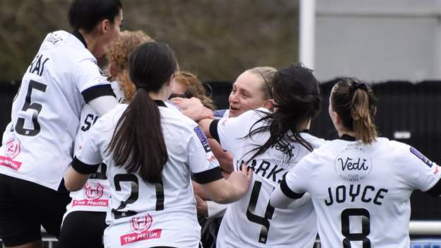 What's life like in third tier of women's football?