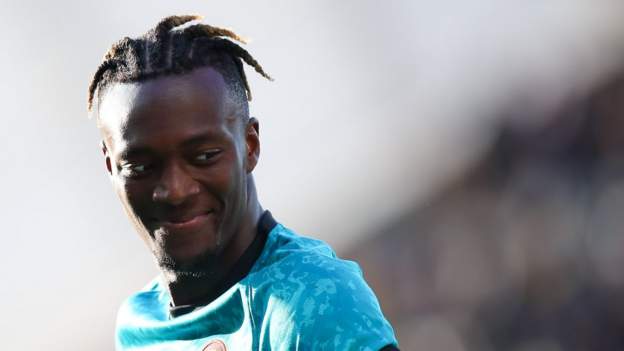 Chelsea's Tammy Abraham to have Roma medical before '34m move to Italian side