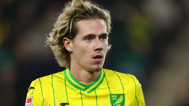Rangers: Midfielder Todd Cantwell signs from Norwich City