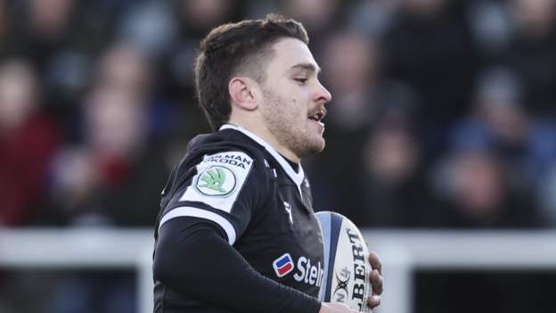 Newcastle Falcons 45-26 Leicester Tigers: Mateo Carreras grabs hat-trick in Falcons win