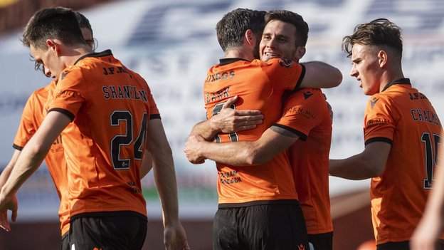 Dundee United 2-1 St Mirren: Lawrence Shankland is 'Scotland's number ...