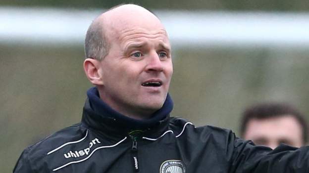 Play-off in doubt as Warrenpoint refused licence