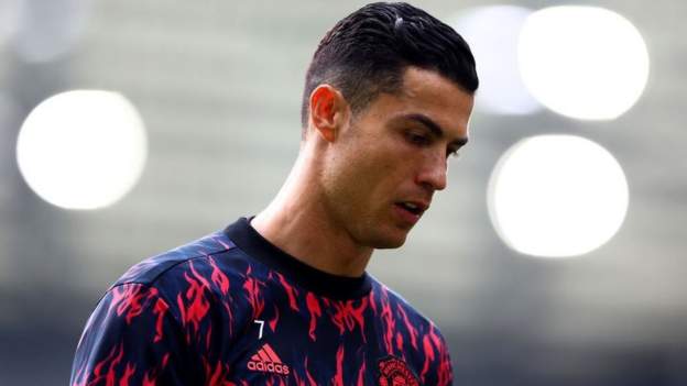 Cristiano Ronaldo set to meet Manchester United boss Erik ten Hag to discuss his..