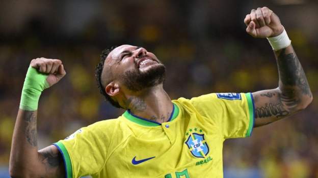 <div>Brazil's Neymar overtakes Pele goals record in win over Bolivia</div>