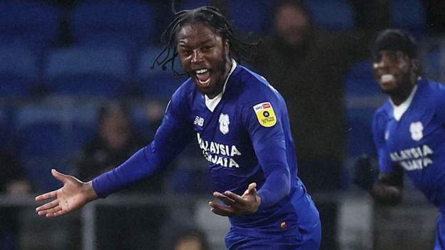 Cardiff City 1-0 Reading: Romaine Sawyers' stoppage-time goal